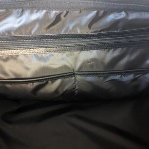 BEIS CONVERTIBLE WEEKENDER BLACK